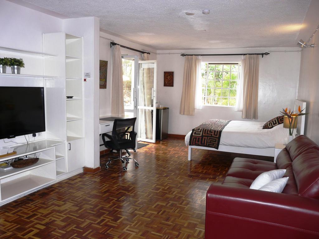 Maison Mitwaba Nairobi Bagian luar foto
