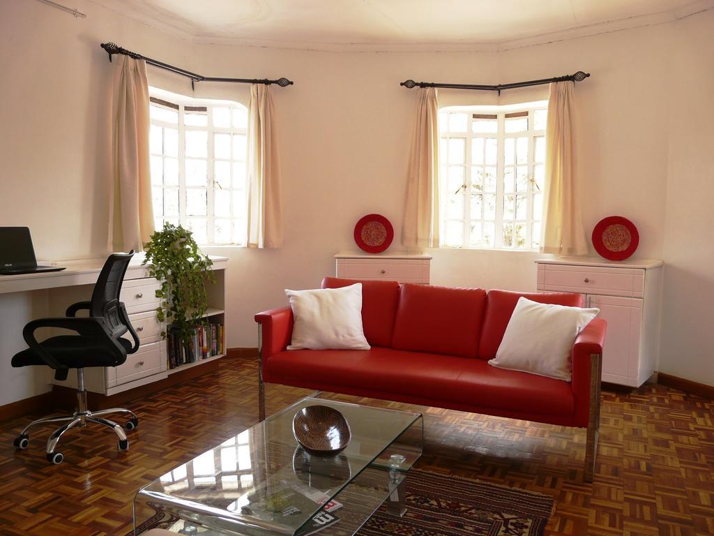 Maison Mitwaba Nairobi Bagian luar foto