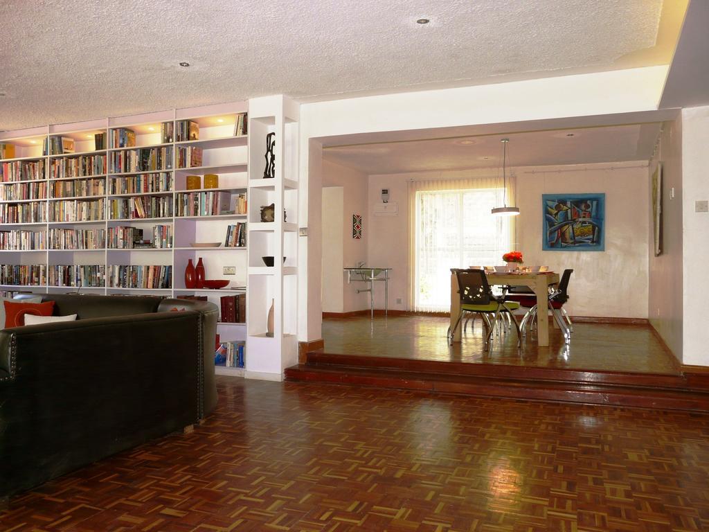 Maison Mitwaba Nairobi Bagian luar foto