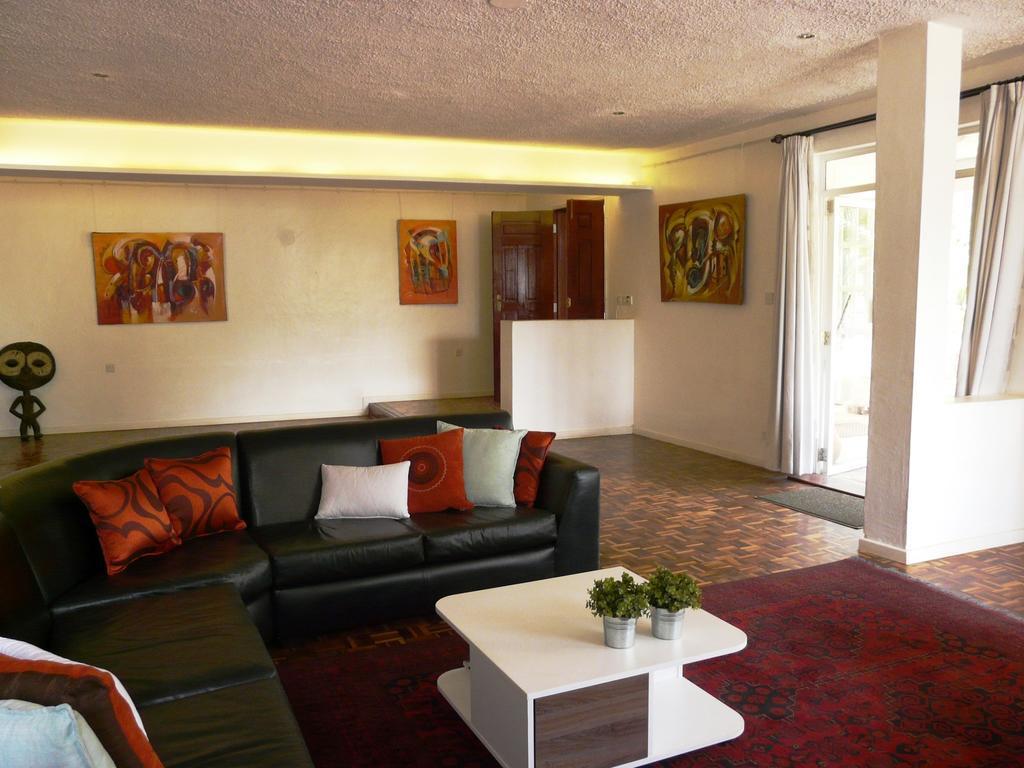 Maison Mitwaba Nairobi Bagian luar foto